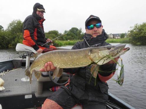 brochet au wafer de sakura fishing en irlande avec loic domergue