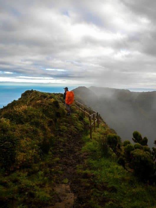 traversée de faial d'ouest en est