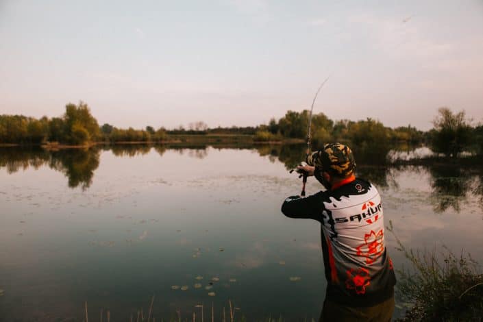 robert pljuscec casting with new Sportism 742 XXH sakura fishing