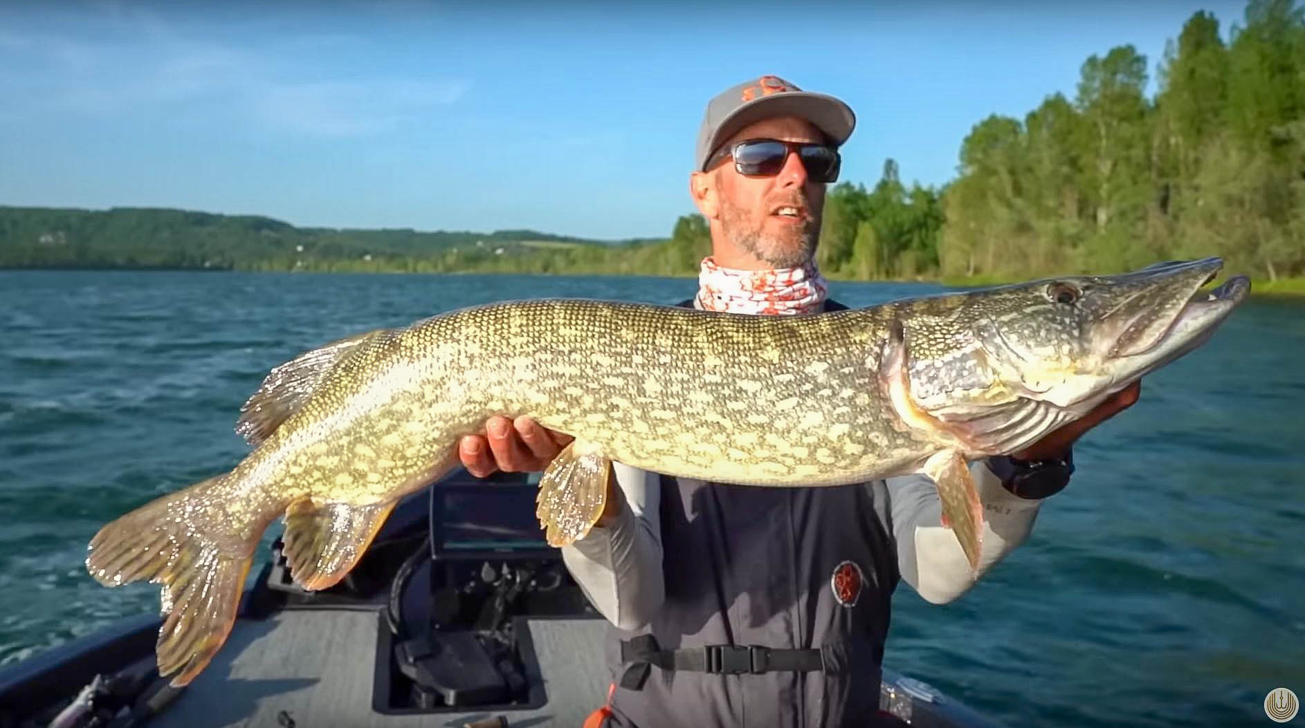 Big Pike caught with Cajun Bladed Jig + Zarigani Craw